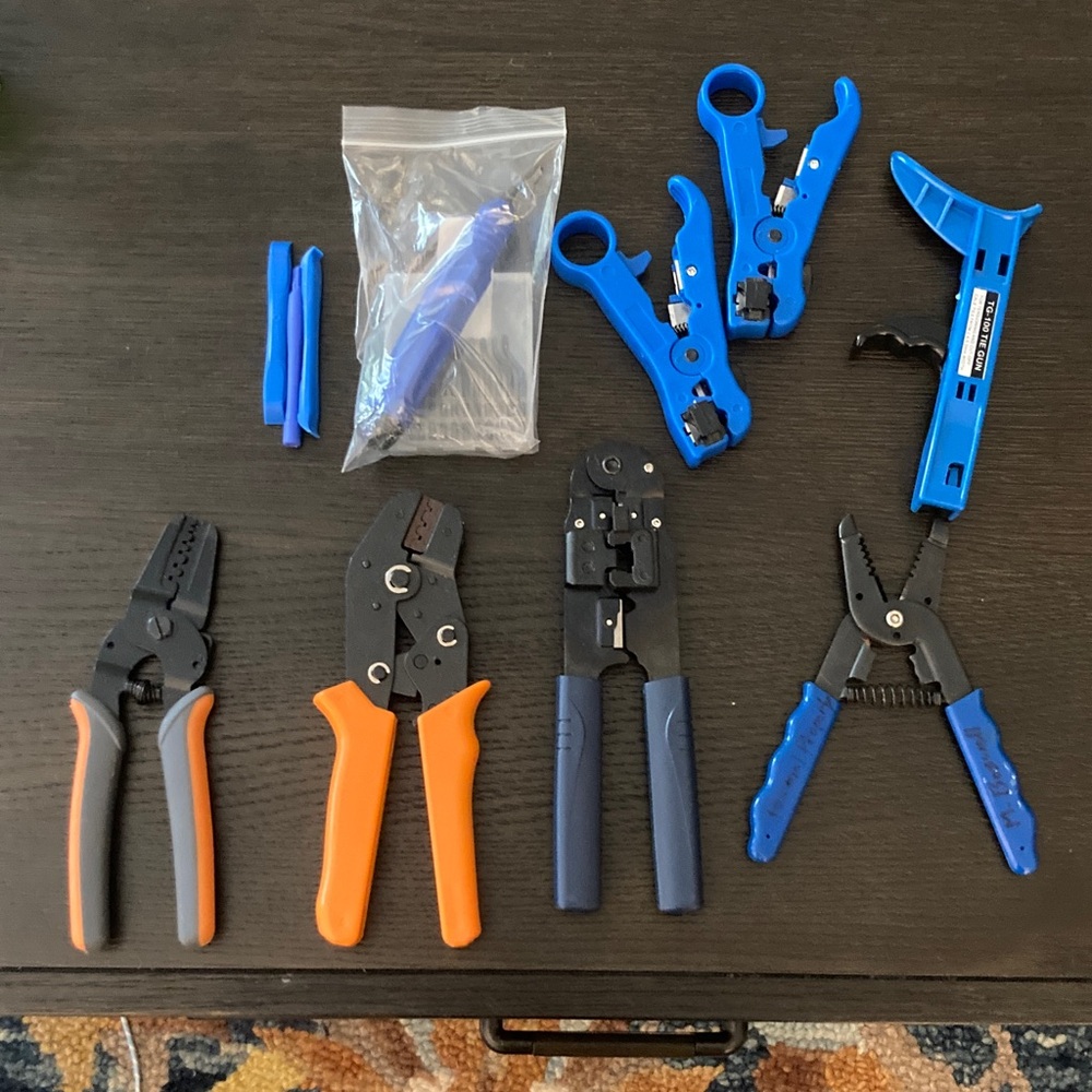 Cable and Wire Stripping Tool Set